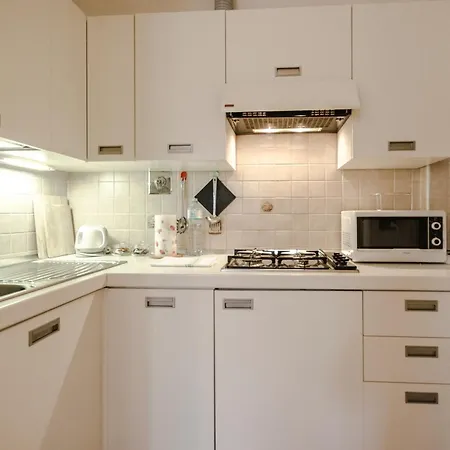 Realkasa Demarchi Flat Διαμέρισμα *